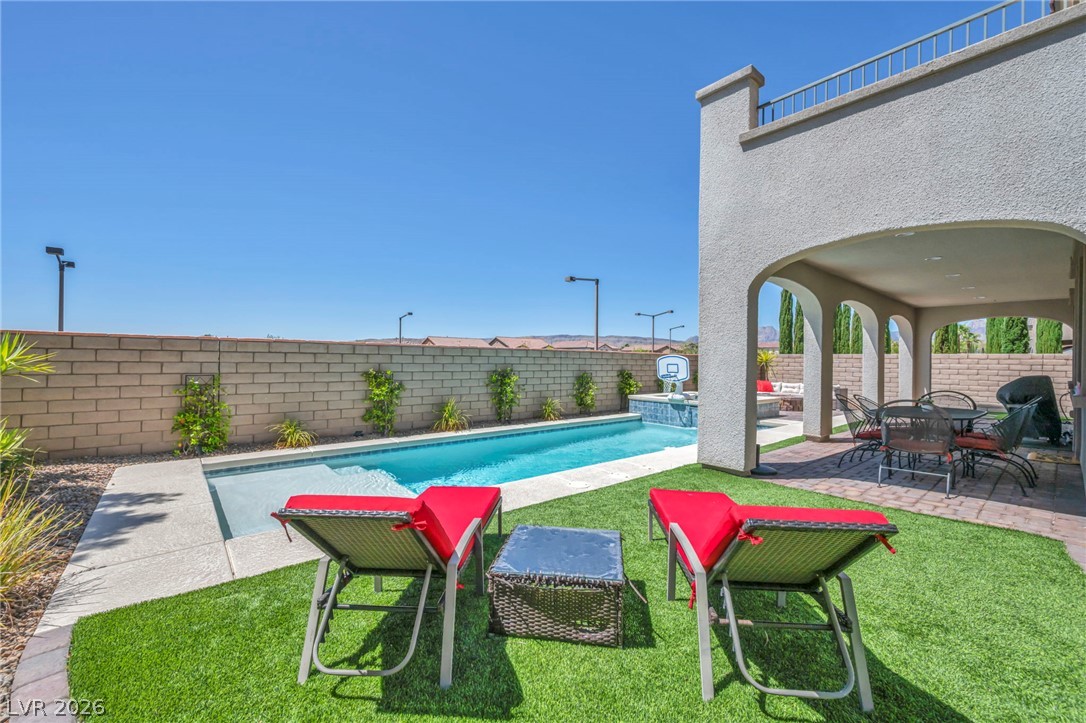 11805 Barona Mesa Avenue