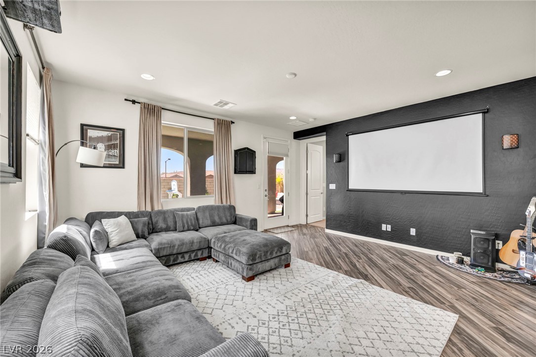 11805 Barona Mesa Avenue