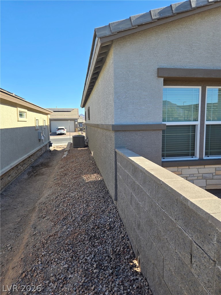 377 Aravalli Crest Street