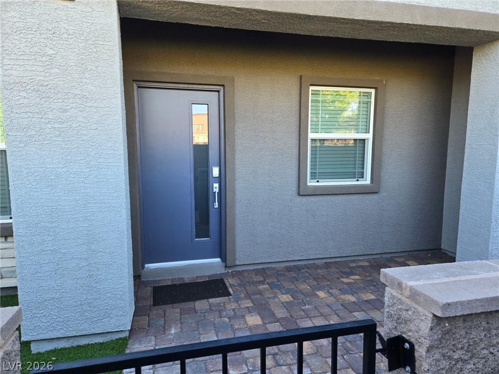 377 Aravalli Crest Street