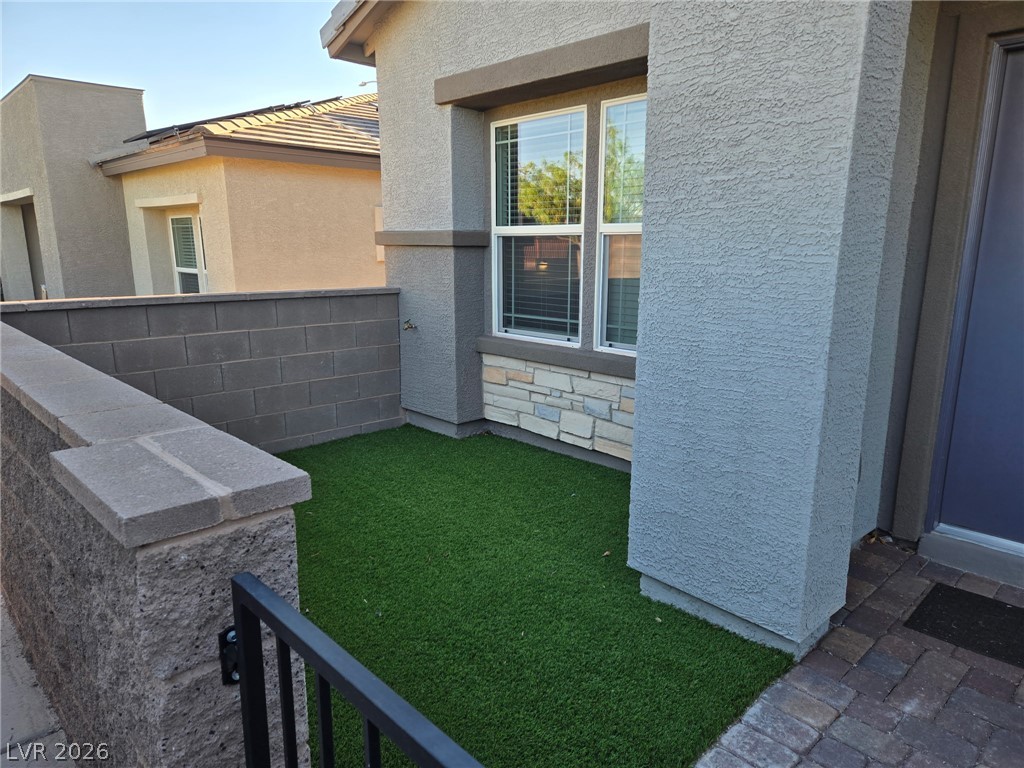 377 Aravalli Crest Street