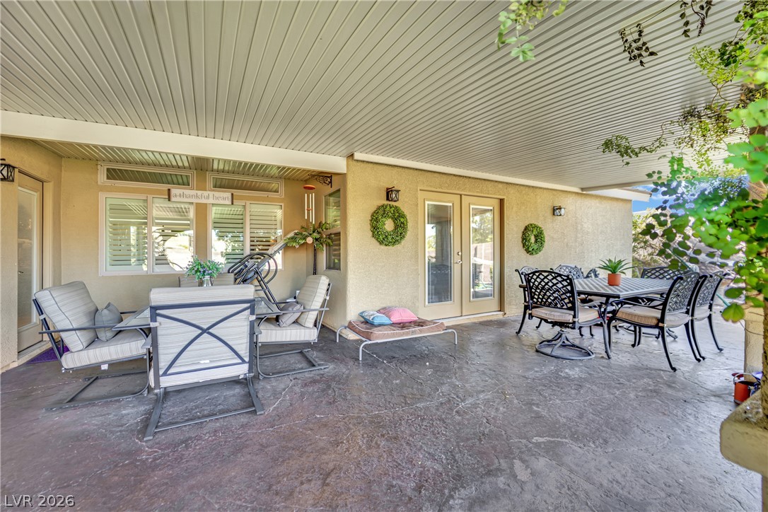 22 Silica Sand Street