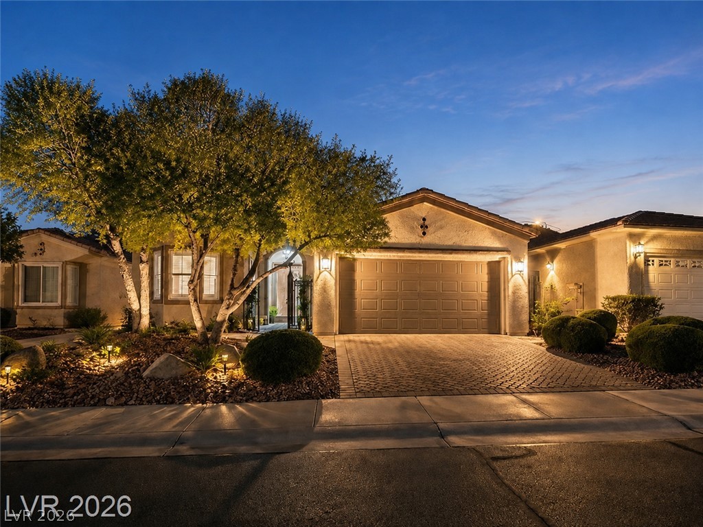 4439 Bella Cascada Street