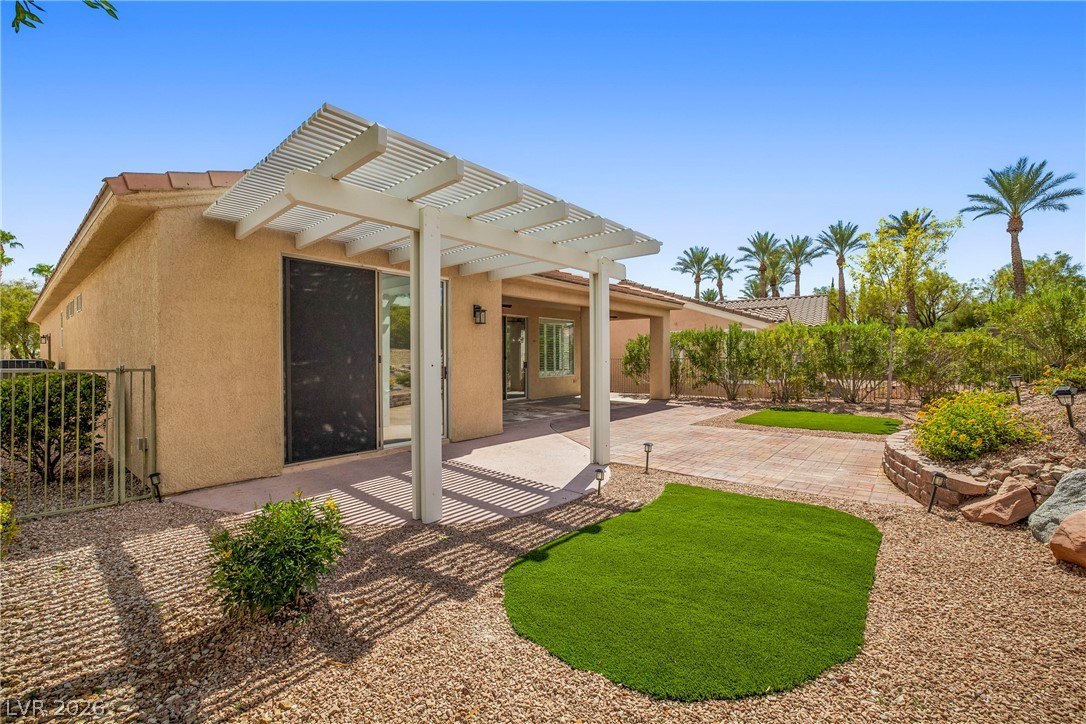 4439 Bella Cascada Street