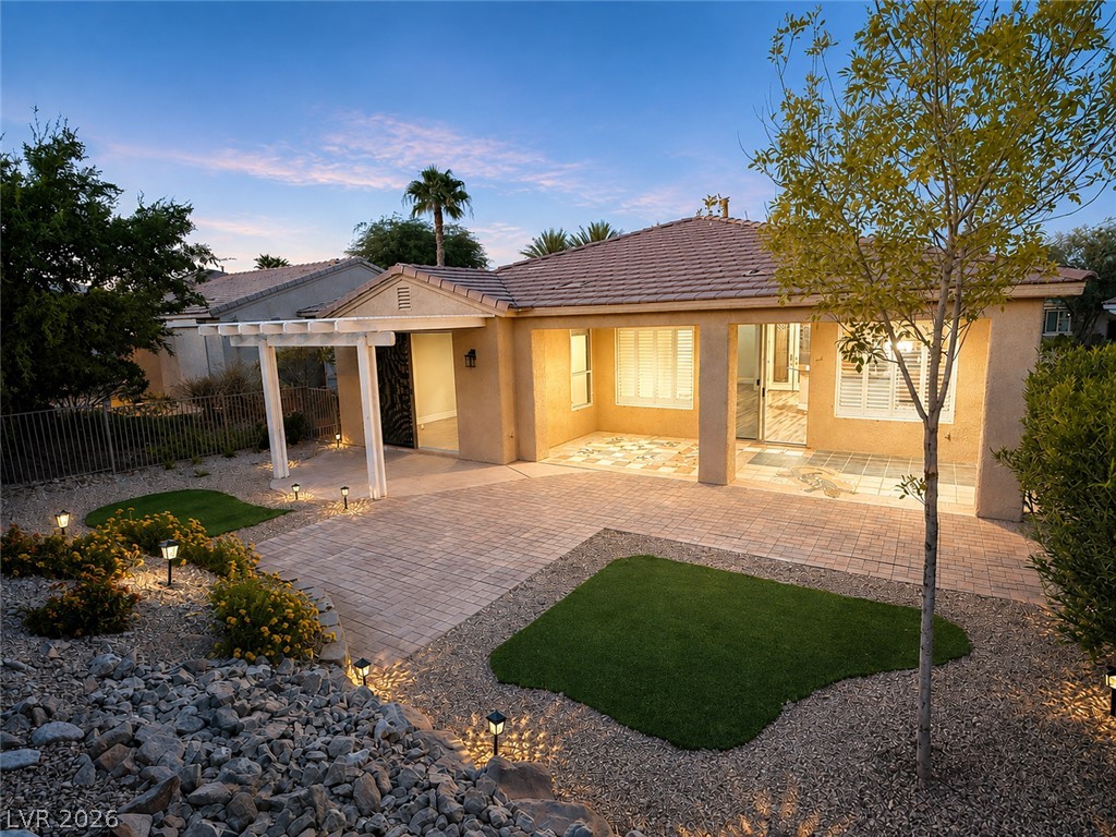 4439 Bella Cascada Street