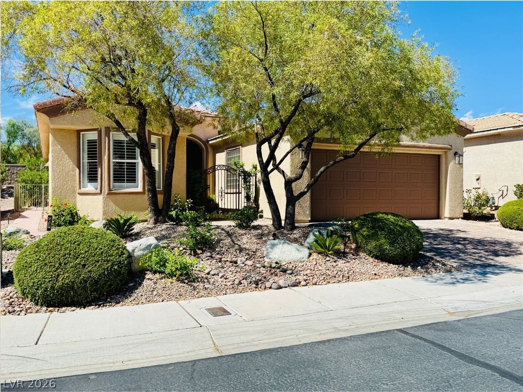 4439 Bella Cascada Street