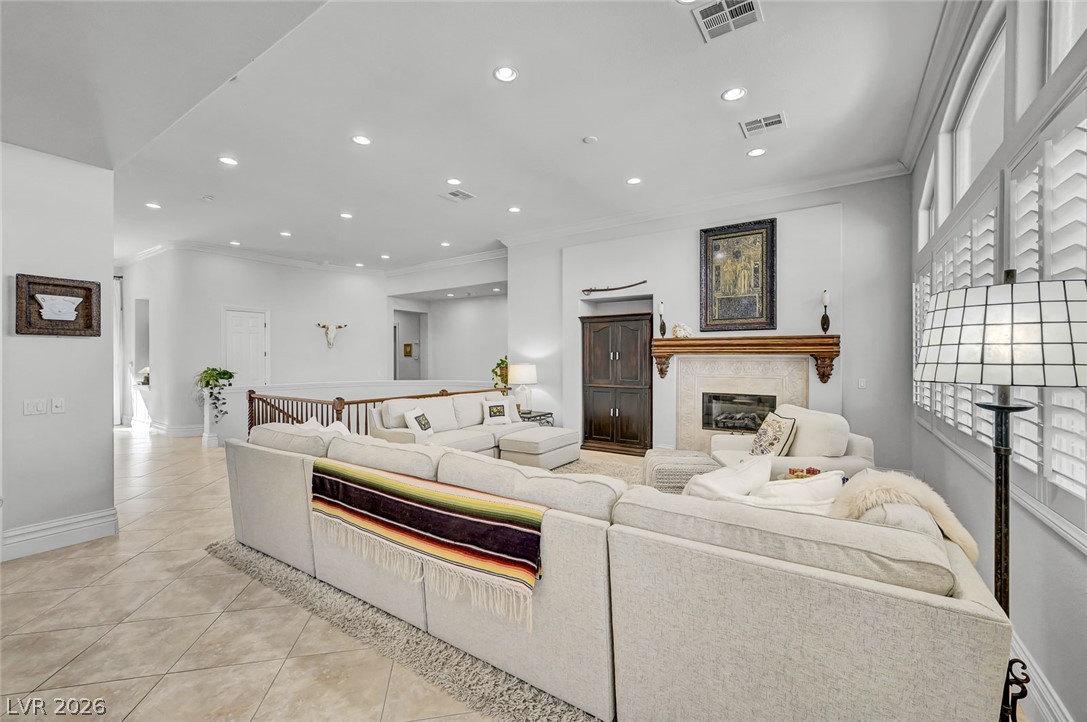 1116 Golden Age Court