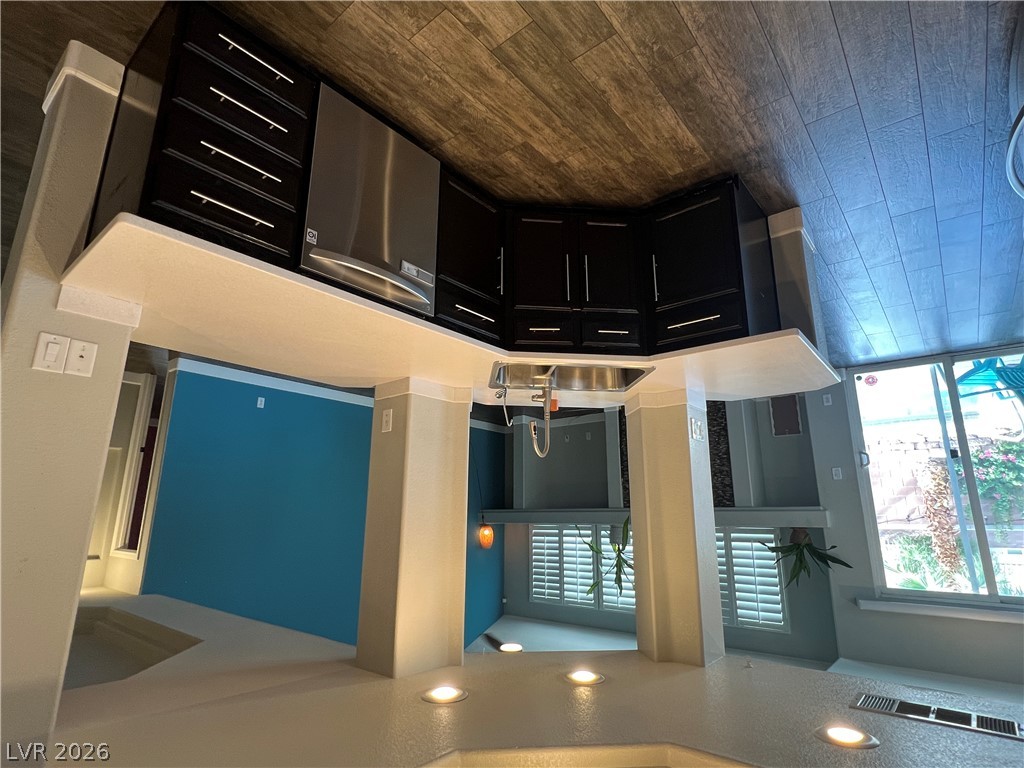 10054 Pebble Path Court