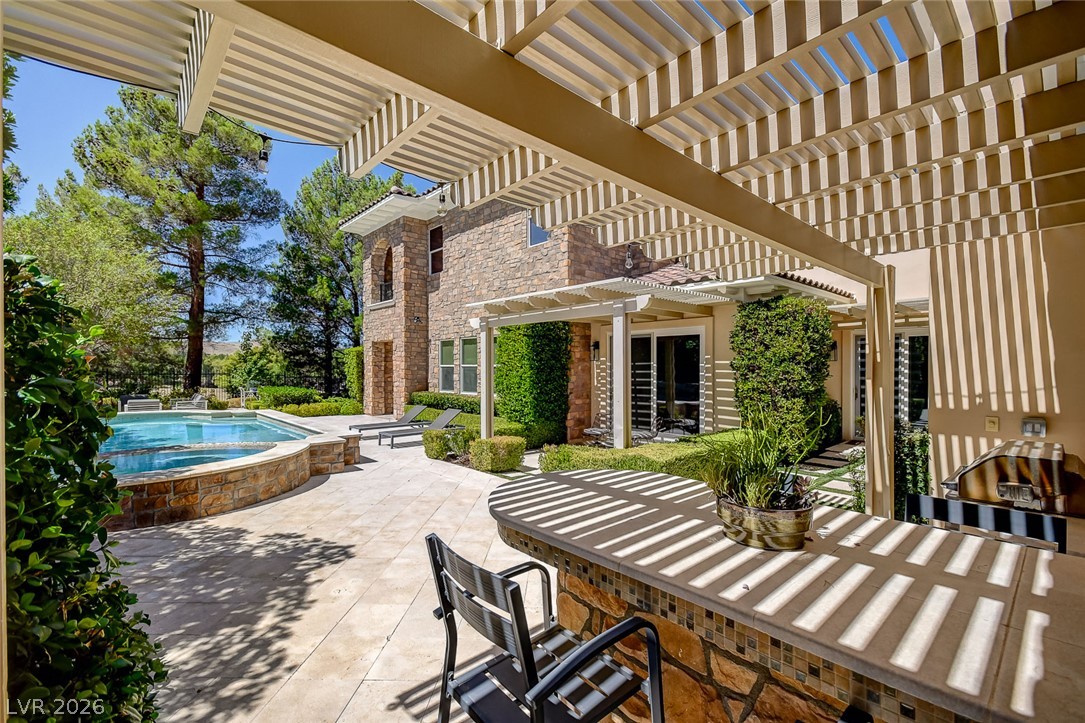 11827 Oakland Hills Drive