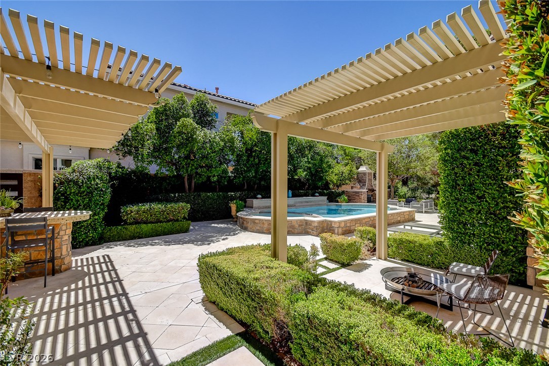 11827 Oakland Hills Drive
