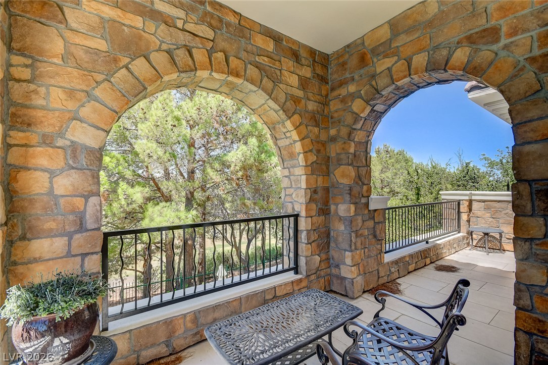 11827 Oakland Hills Drive