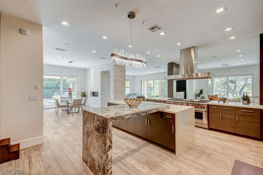 11827 Oakland Hills Drive
