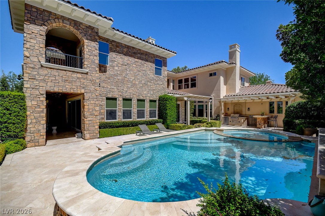 11827 Oakland Hills Drive