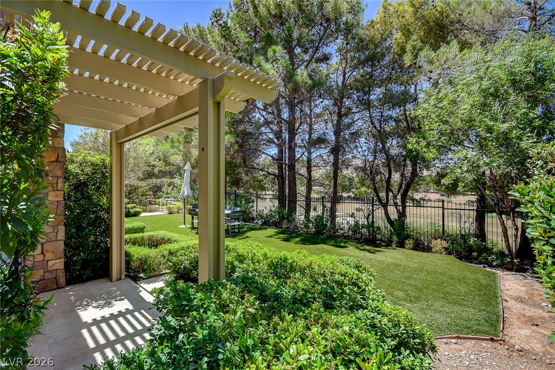 11827 Oakland Hills Drive