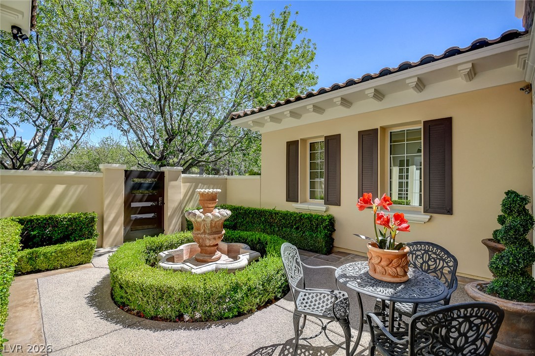 11827 Oakland Hills Drive