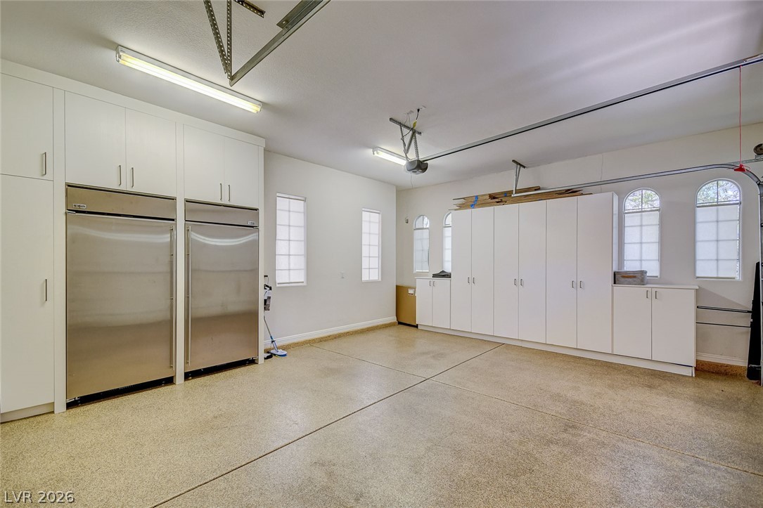 11827 Oakland Hills Drive