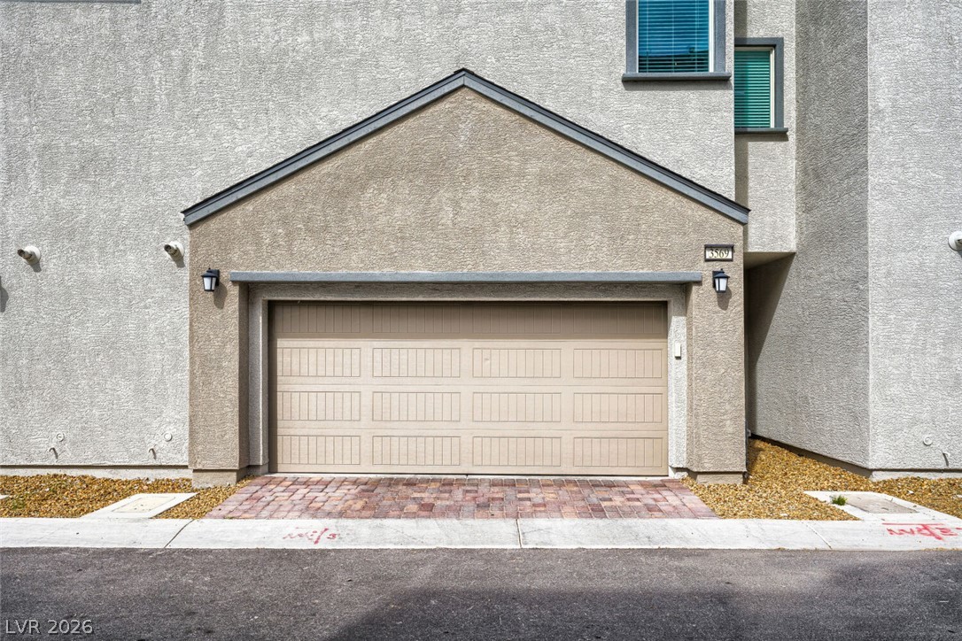 3569 Grigio Street