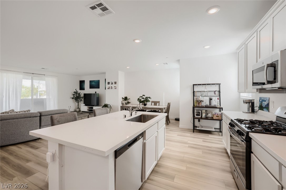 3569 Grigio Street