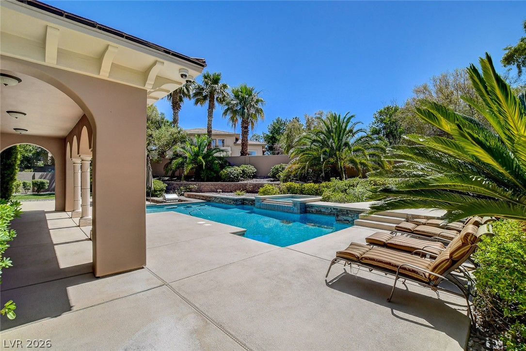 401 Grand Augusta Lane