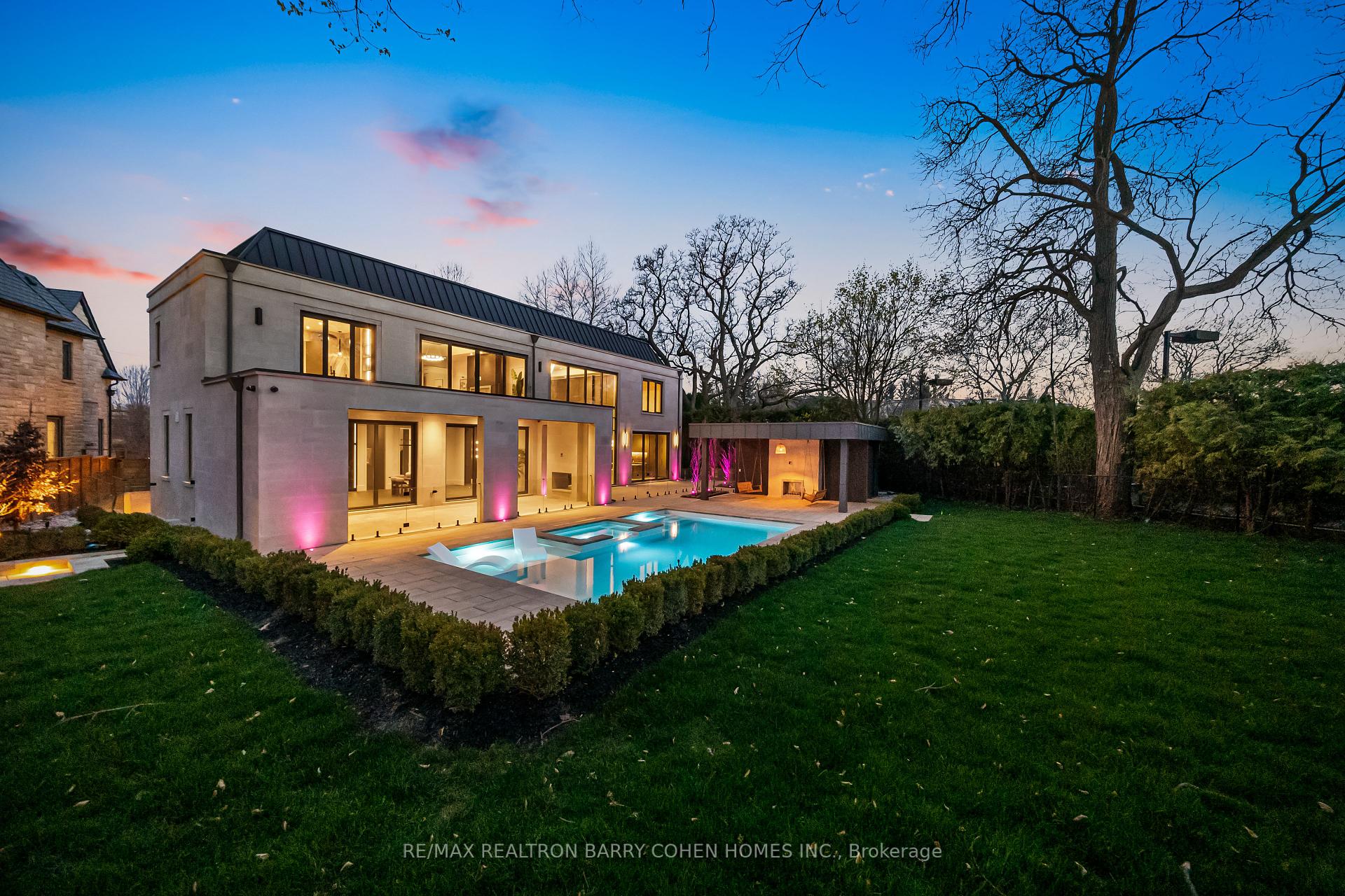 90 Arjay Crescent, Toronto C12