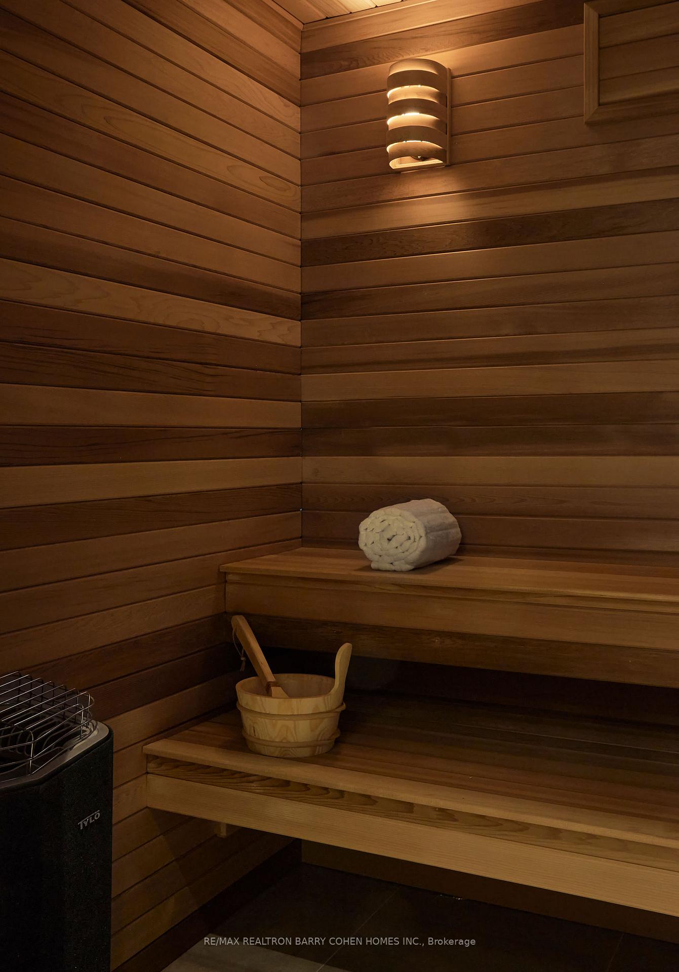 90 Arjay Crescent, Toronto C12