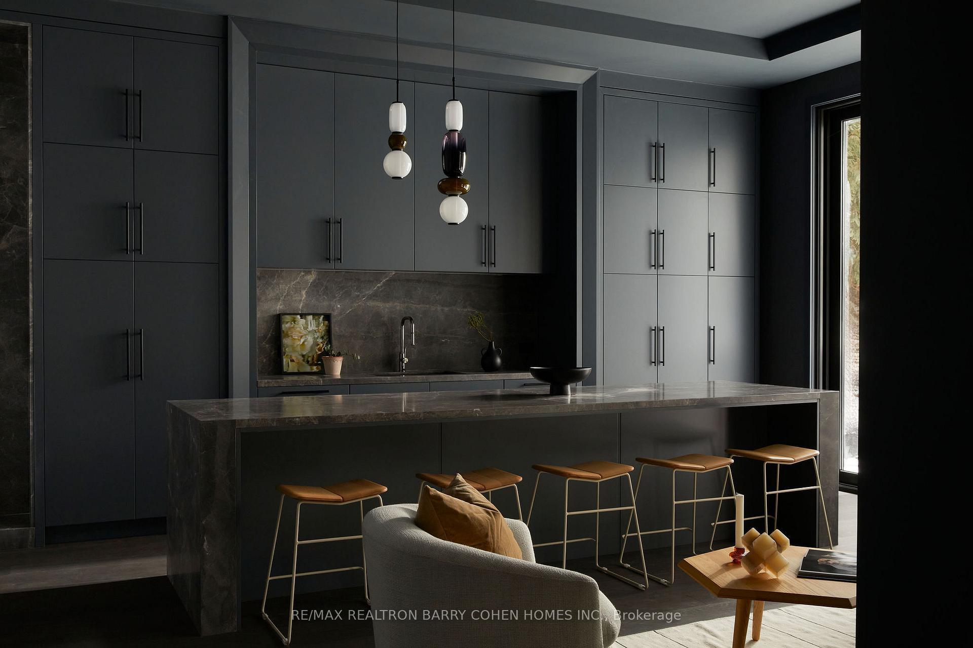 90 Arjay Crescent, Toronto C12