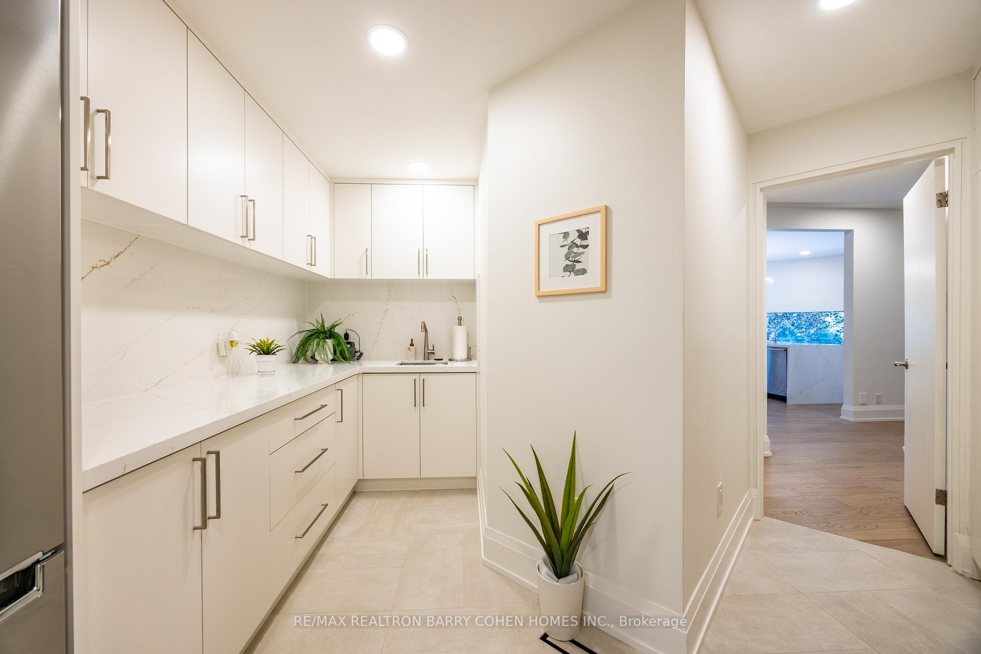 10 Penwood Crescent
