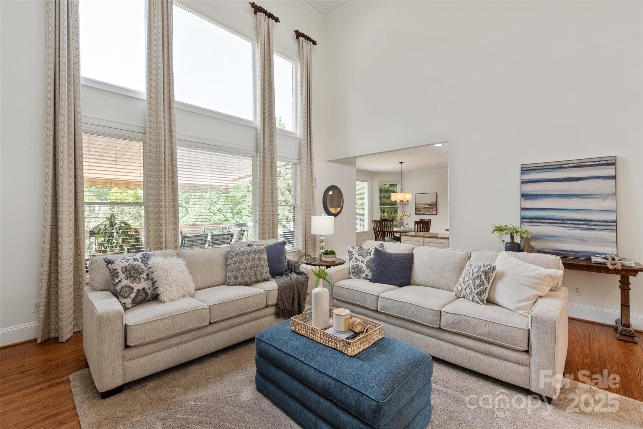 7507 Meadowgate Lane