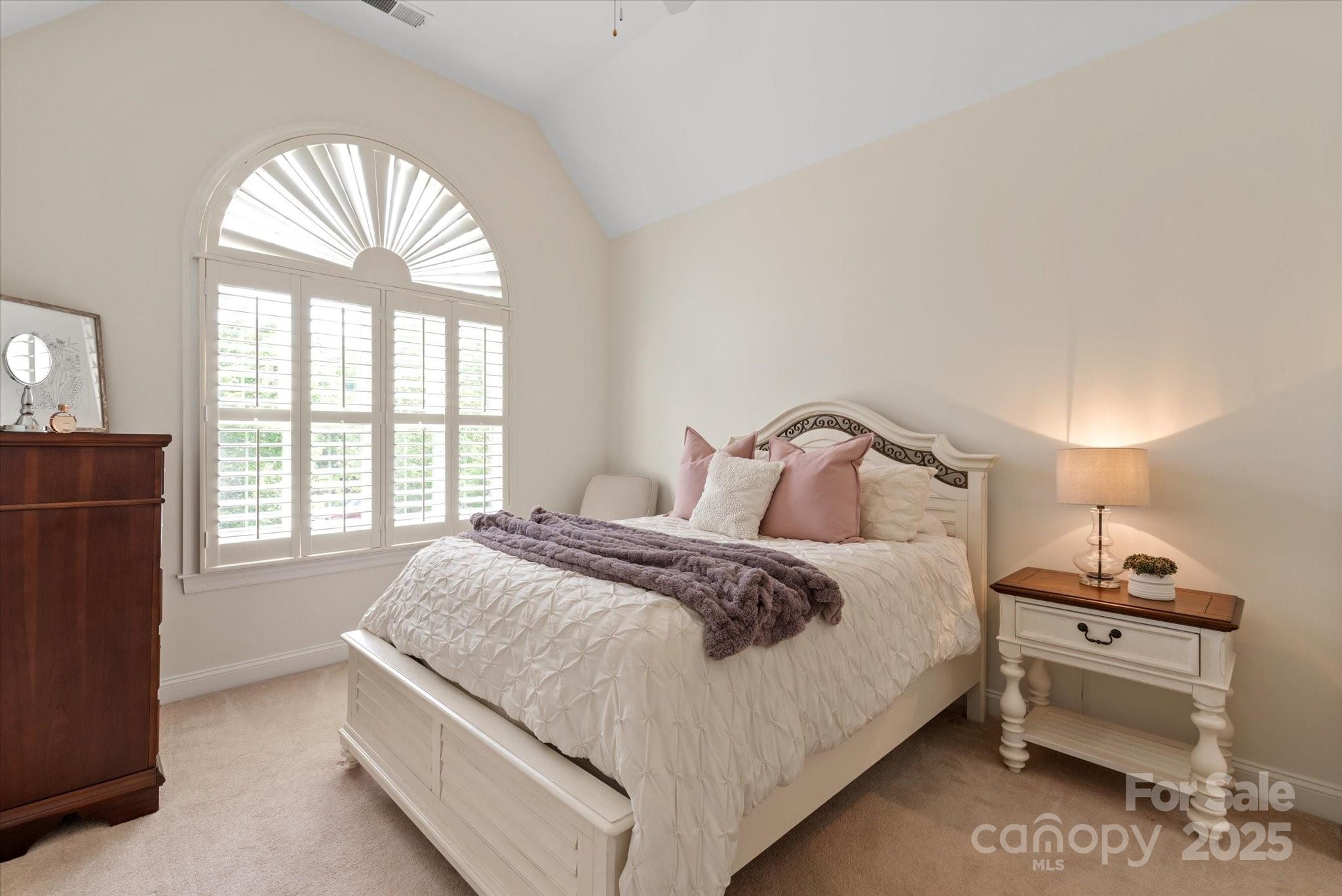 7507 Meadowgate Lane