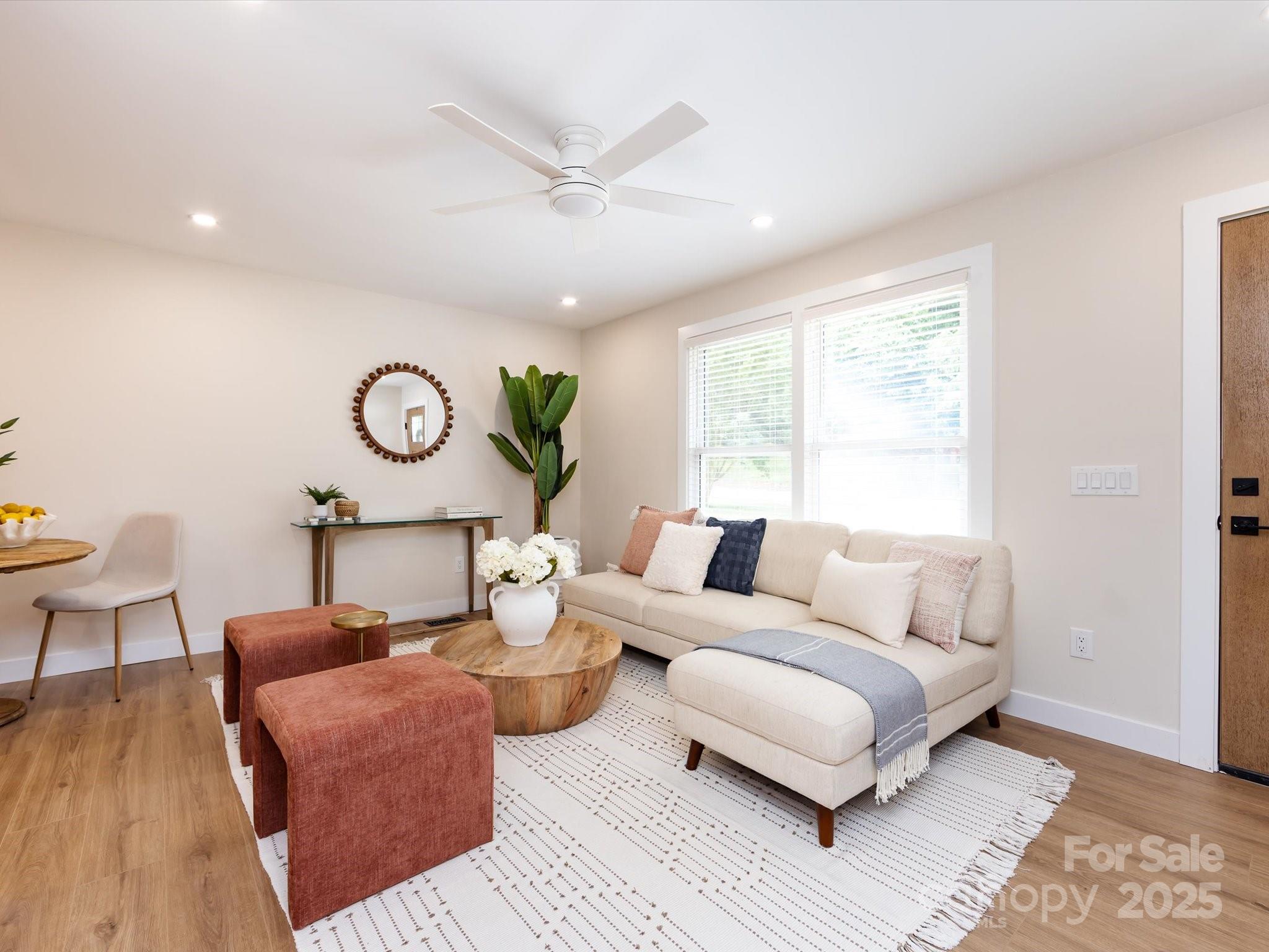 1152 Penrose Lane