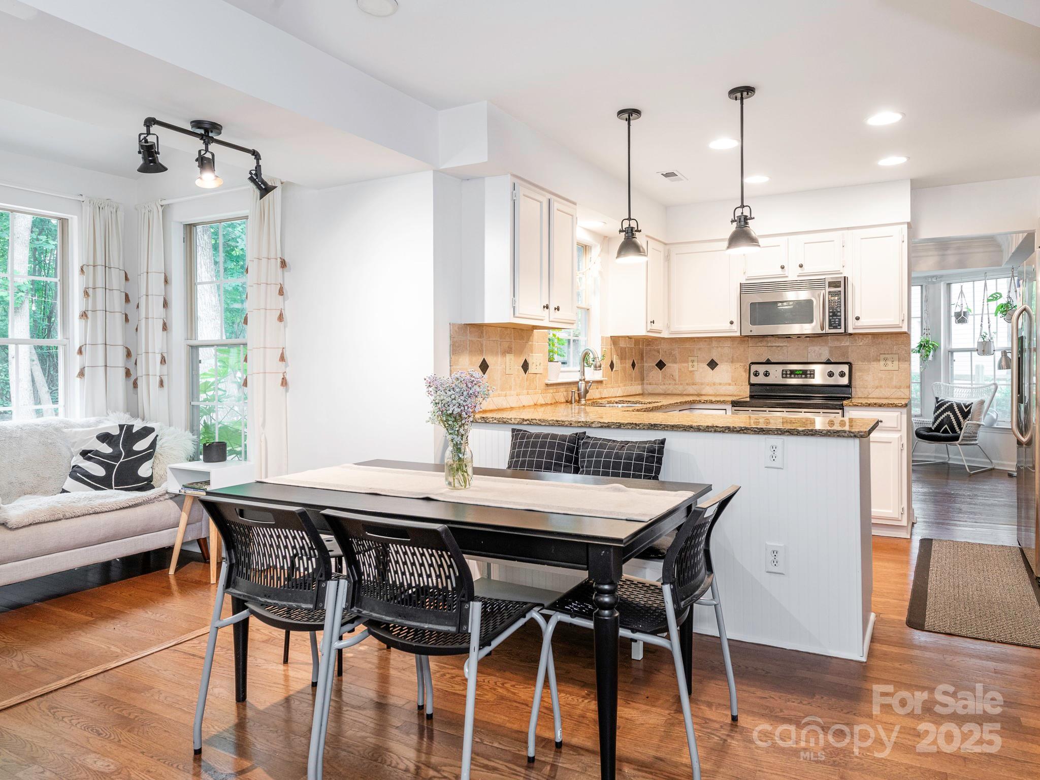 3102 Peggy Ridge Terrace
