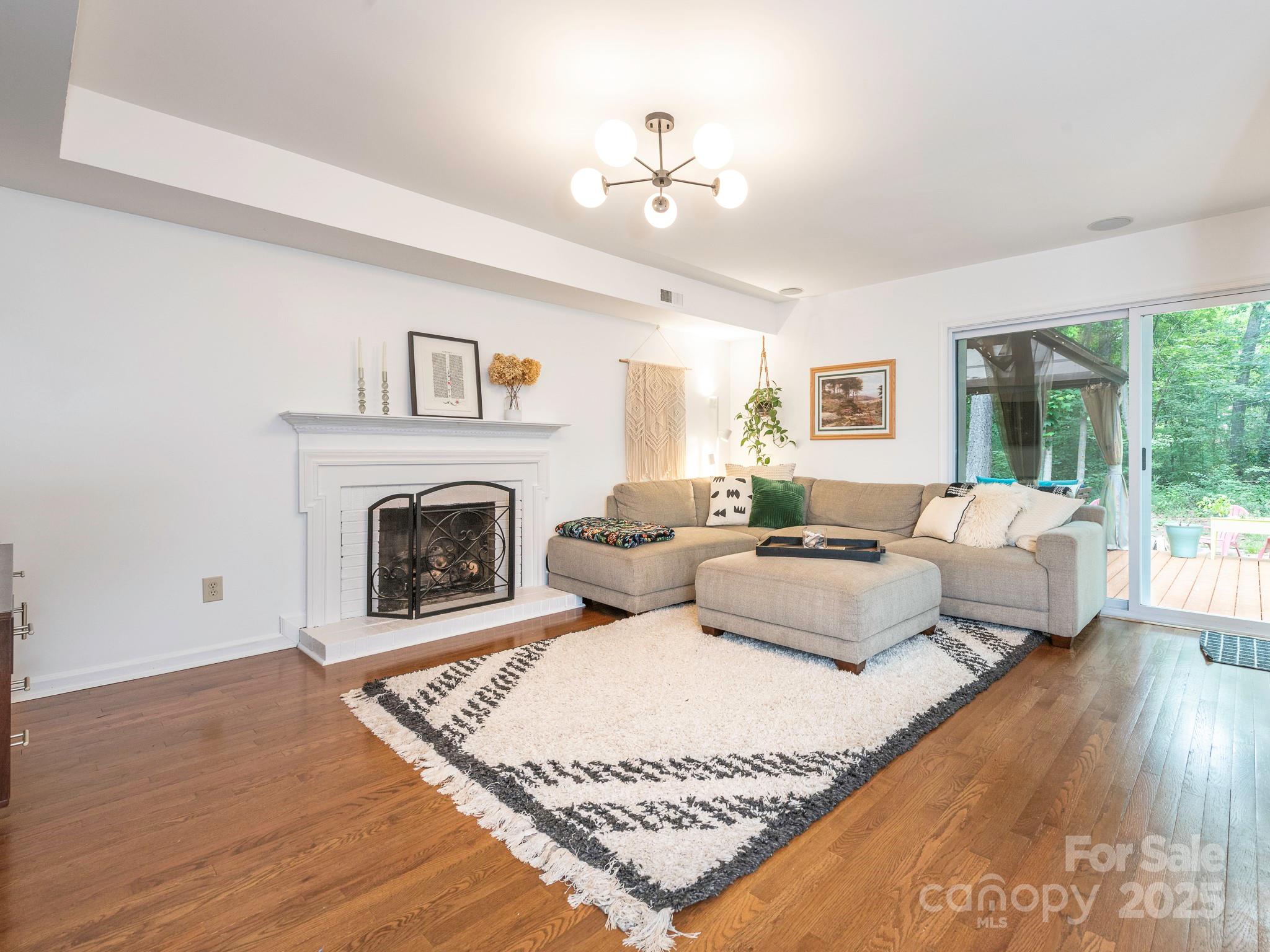 3102 Peggy Ridge Terrace