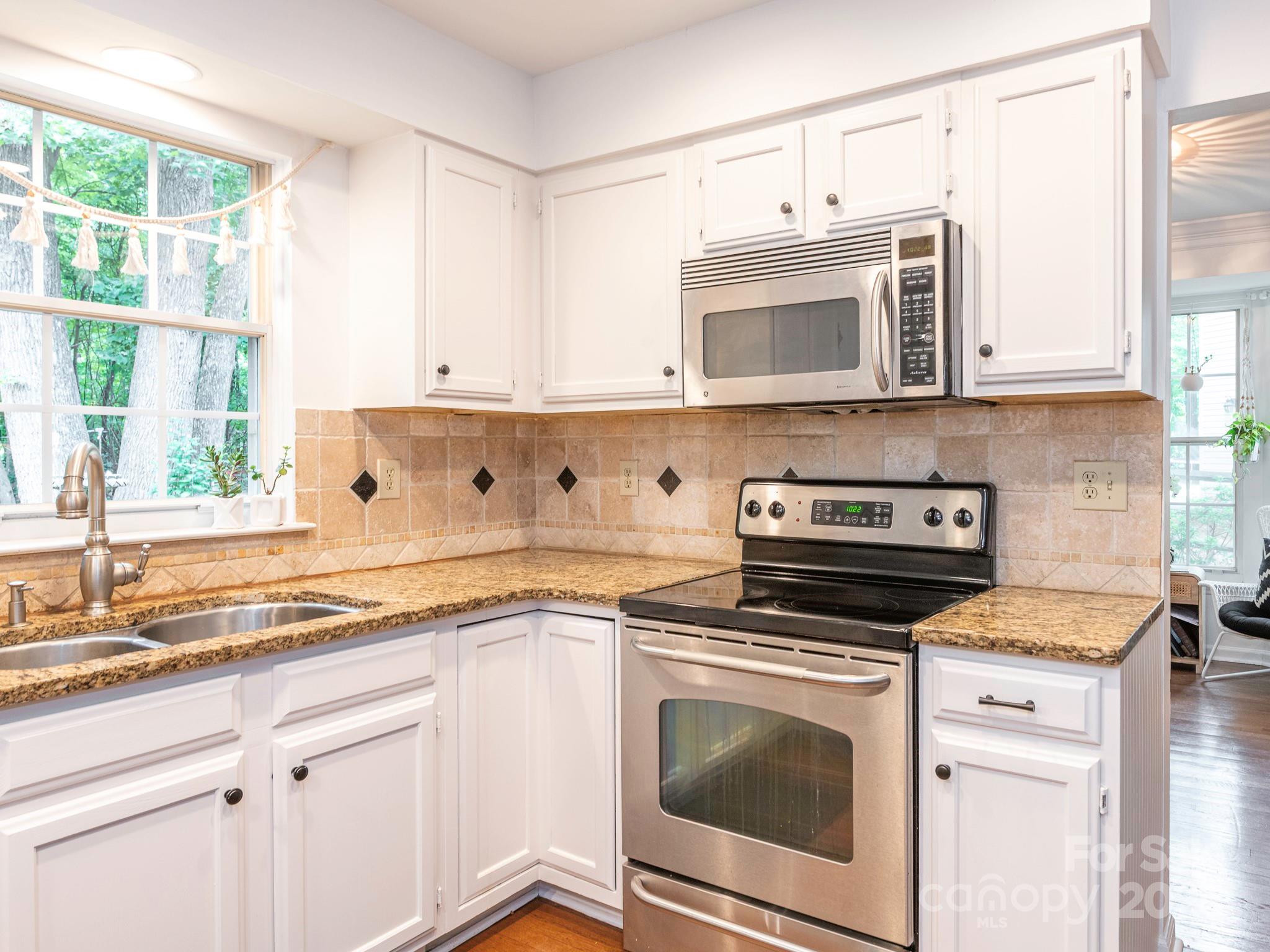 3102 Peggy Ridge Terrace