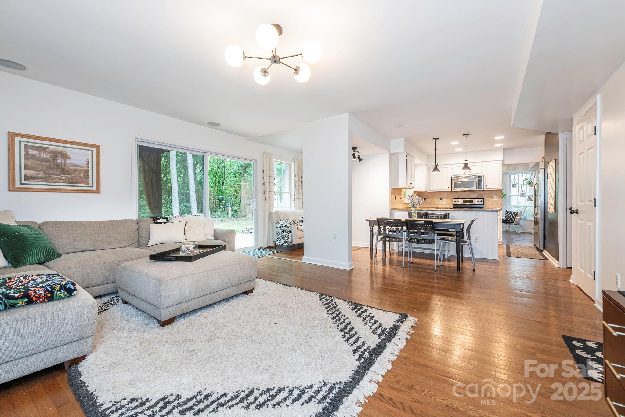 3102 Peggy Ridge Terrace