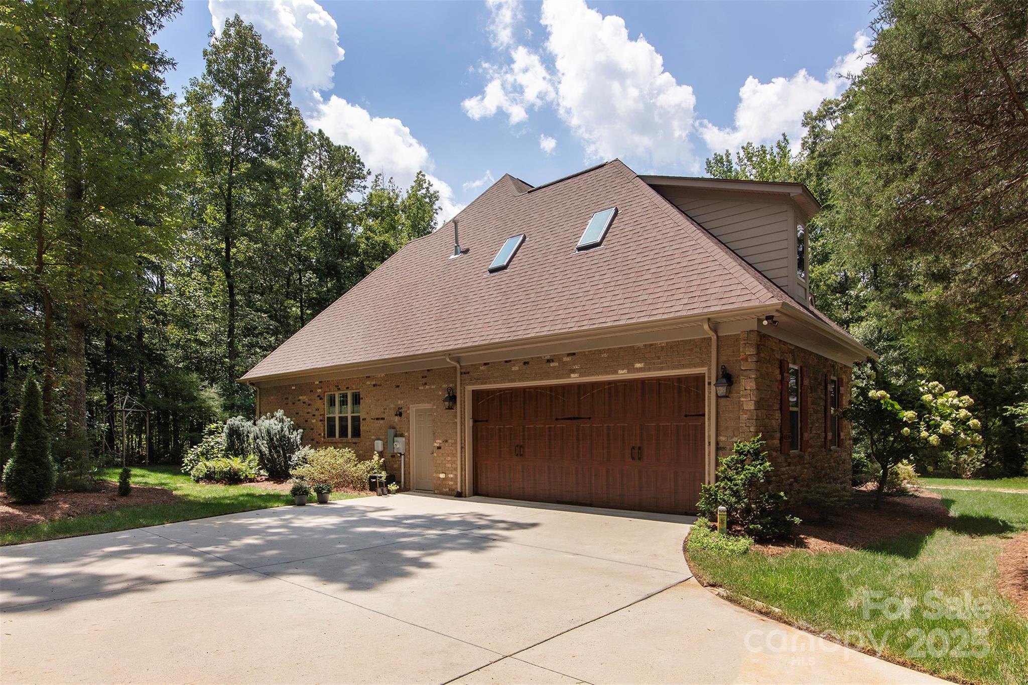 4114 Whispering Oaks Drive