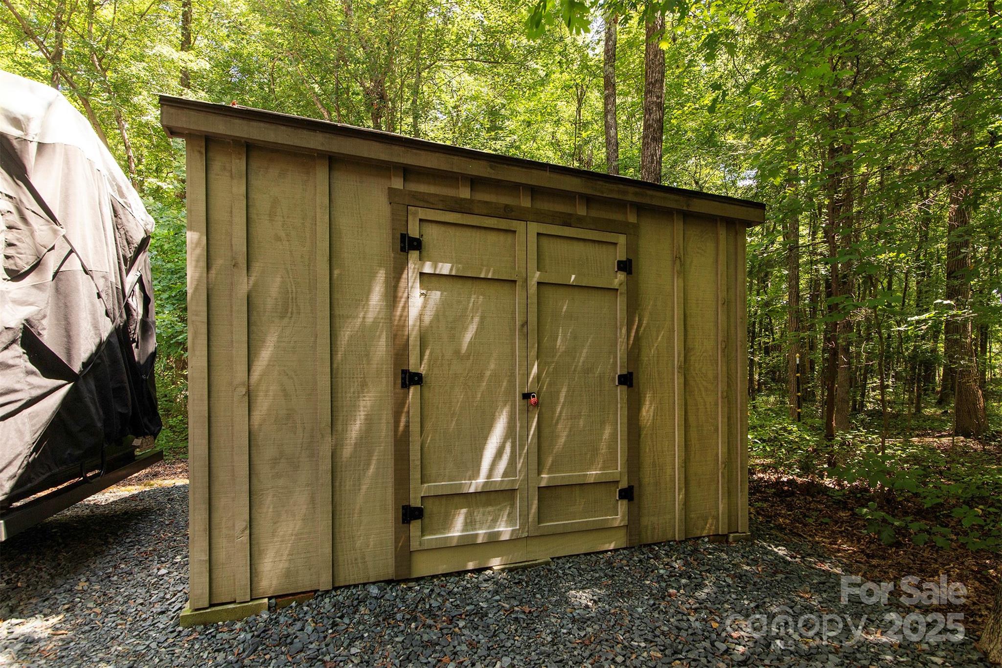 4114 Whispering Oaks Drive