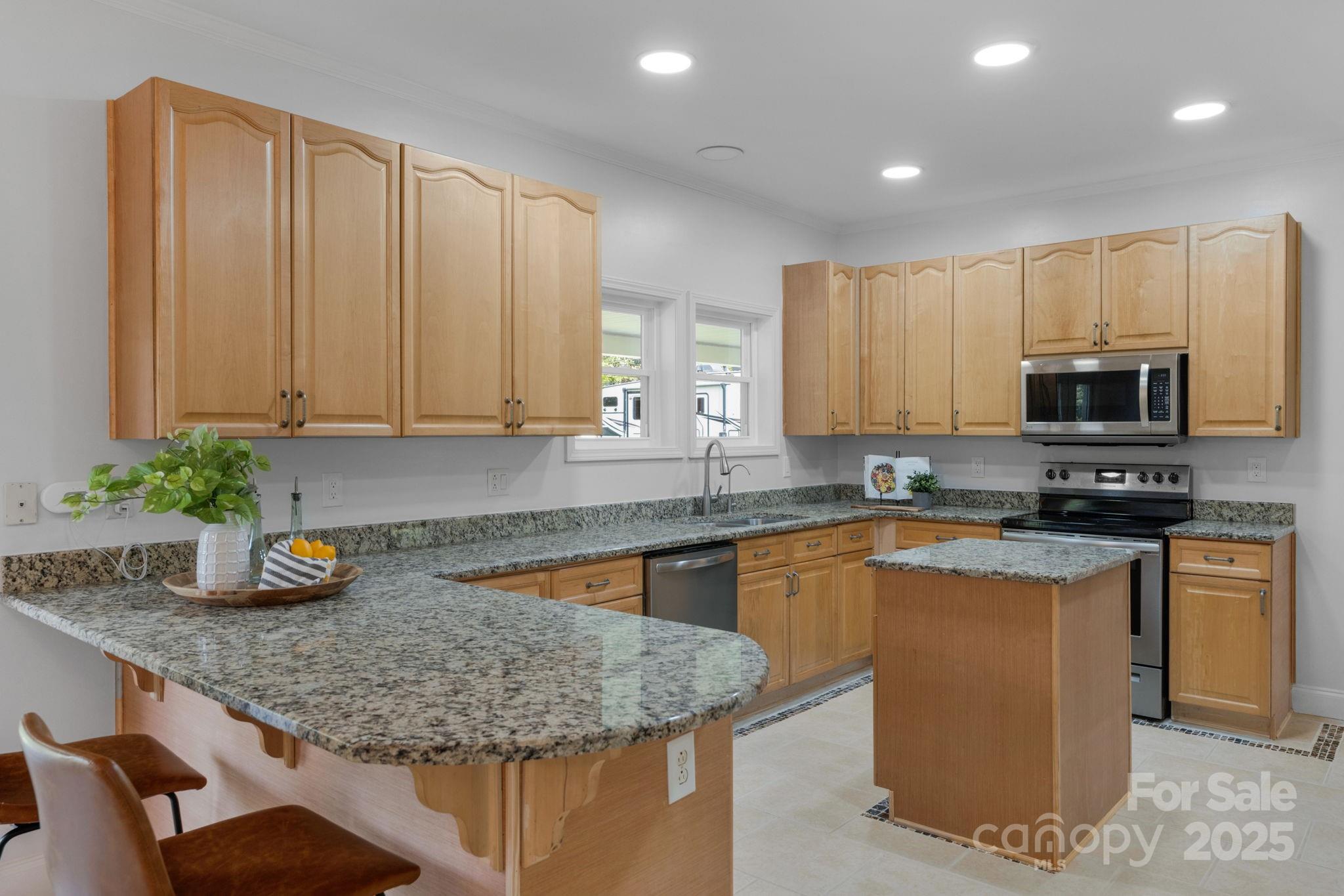 1259 Haywood Court