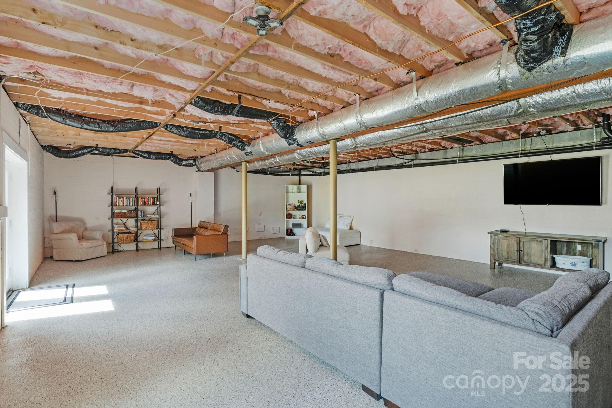 1259 Haywood Court