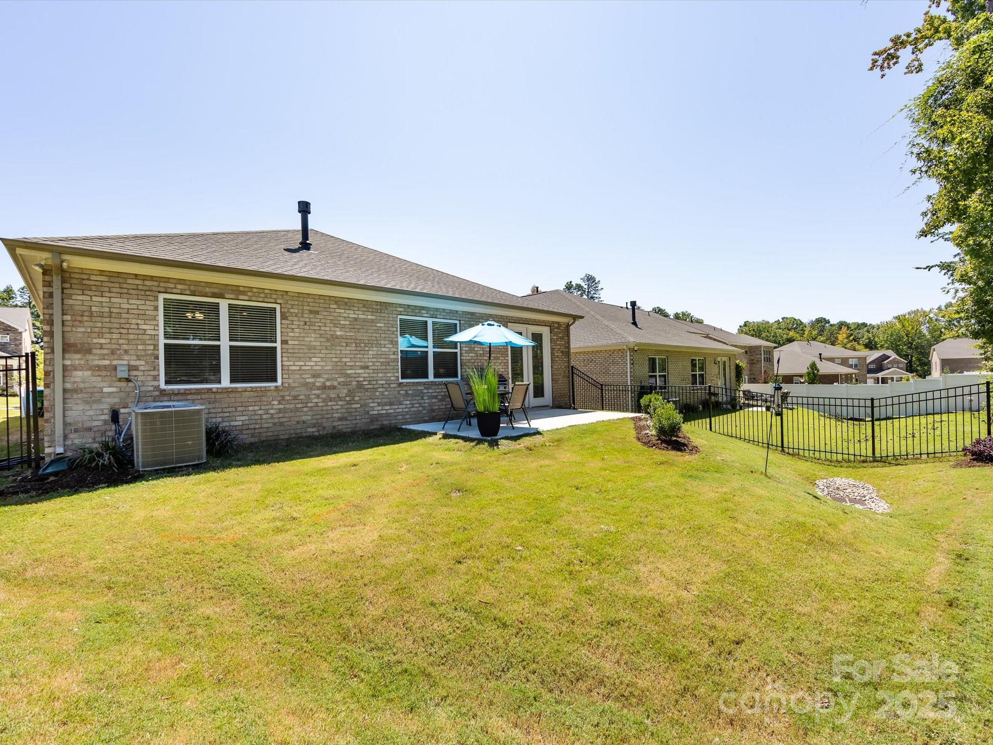 5010 Kinsbridge Drive