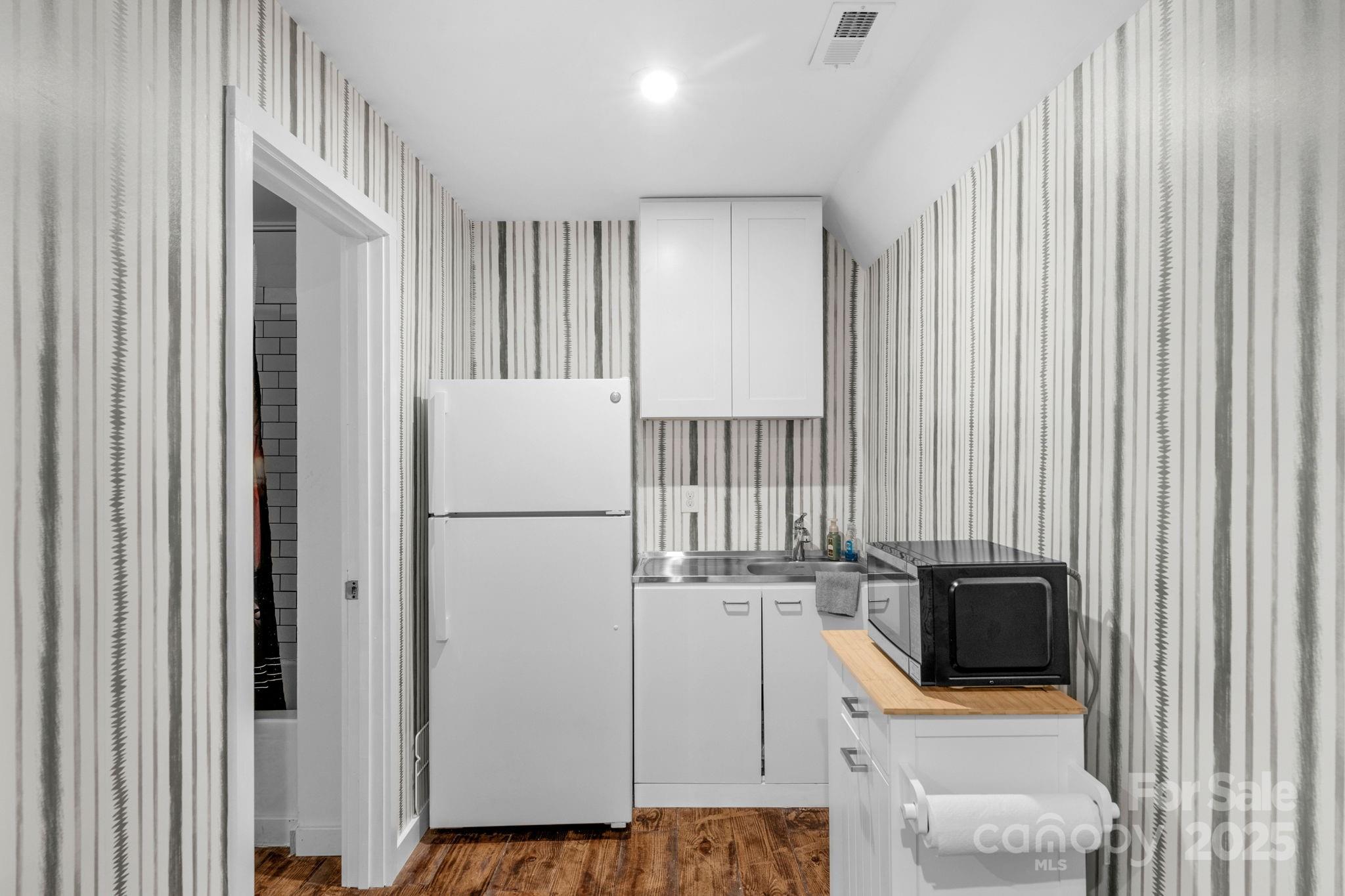 3401 Sherman Drive