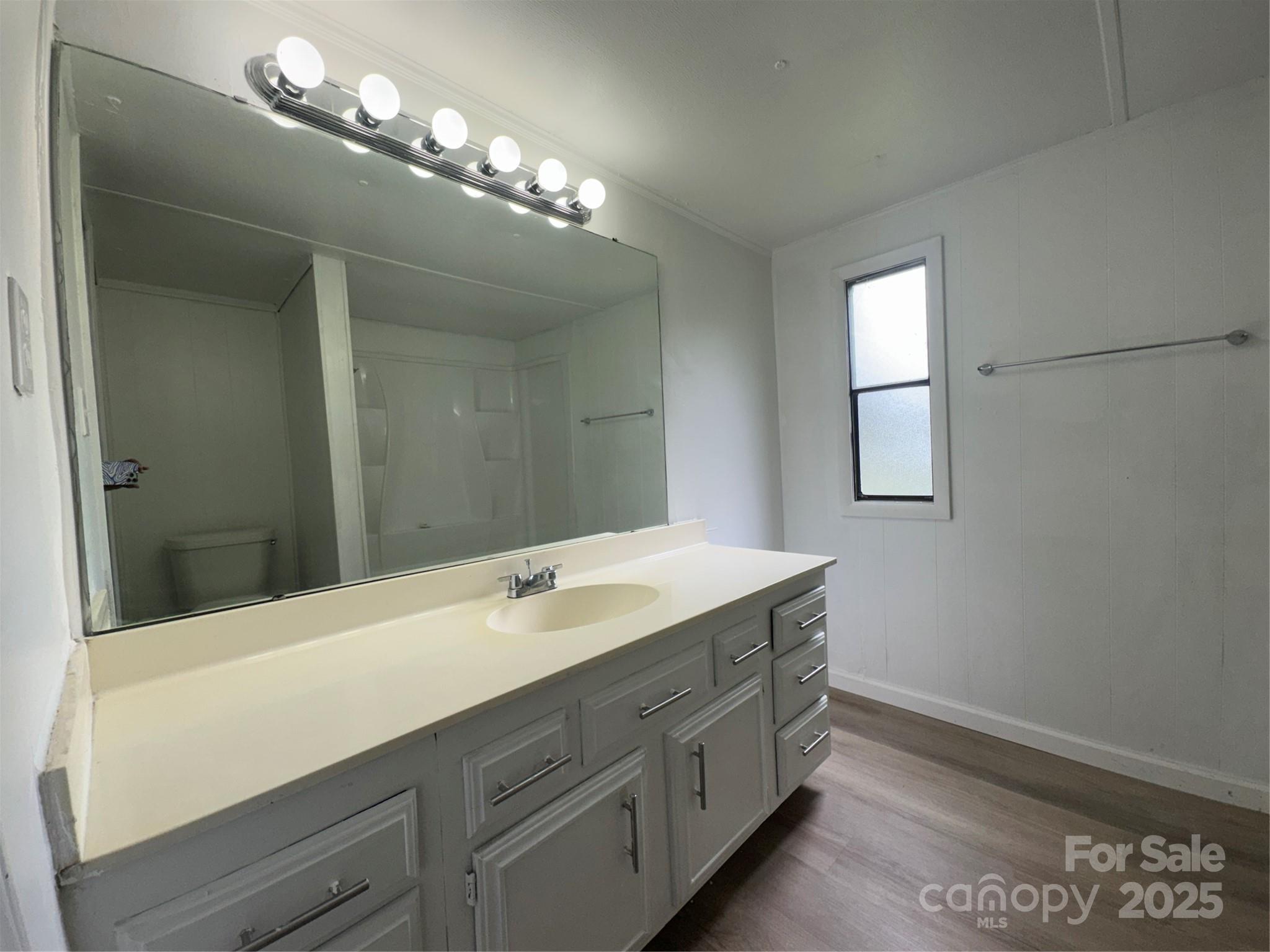 7821 Bondhaven Drive