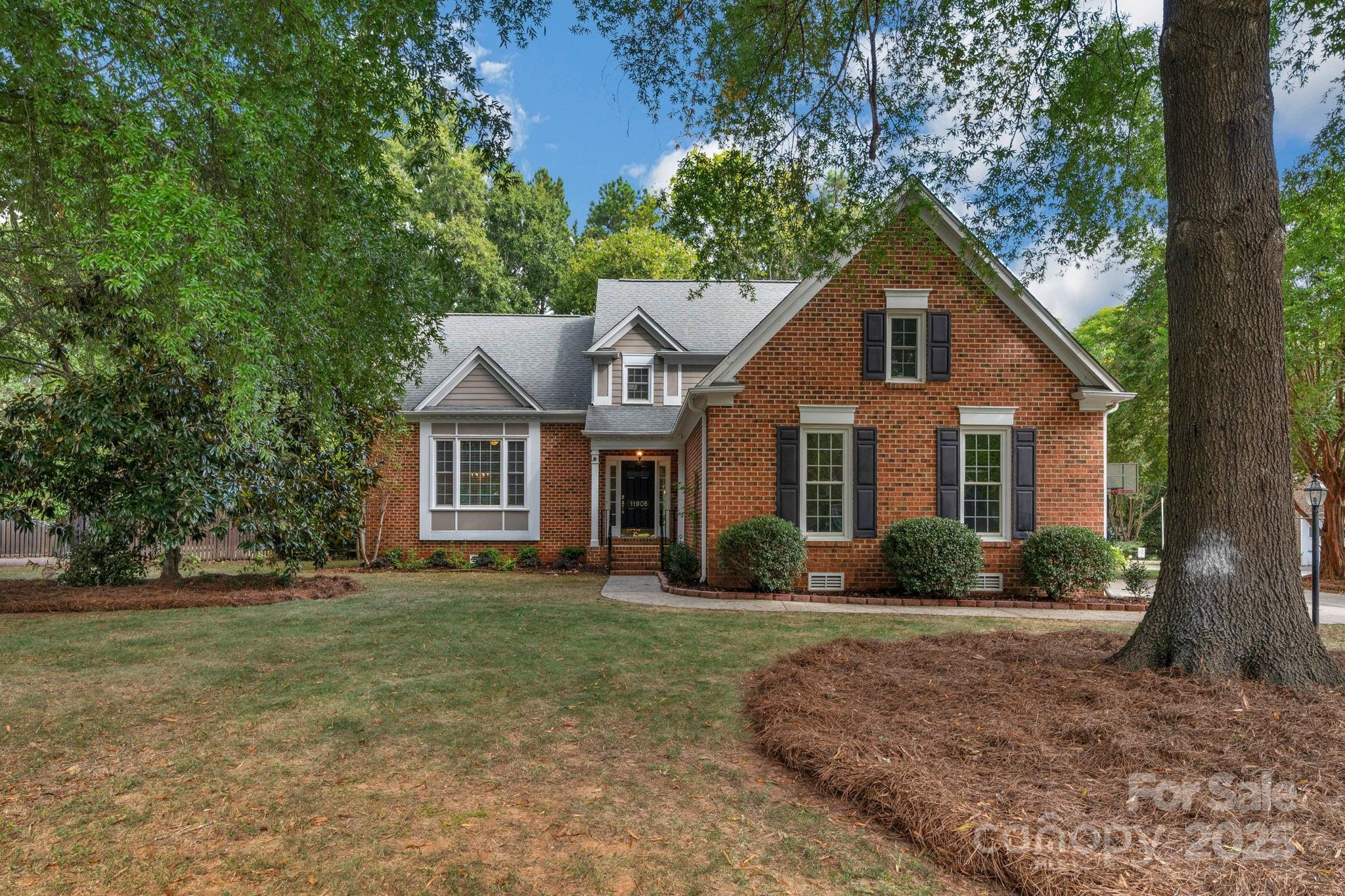 11905 Provincetowne Drive