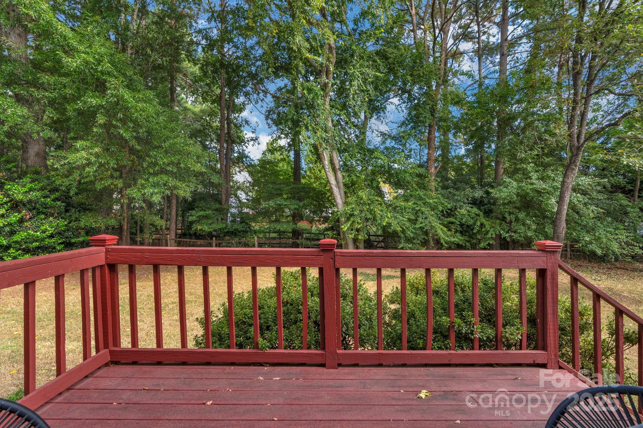 11905 Provincetowne Drive