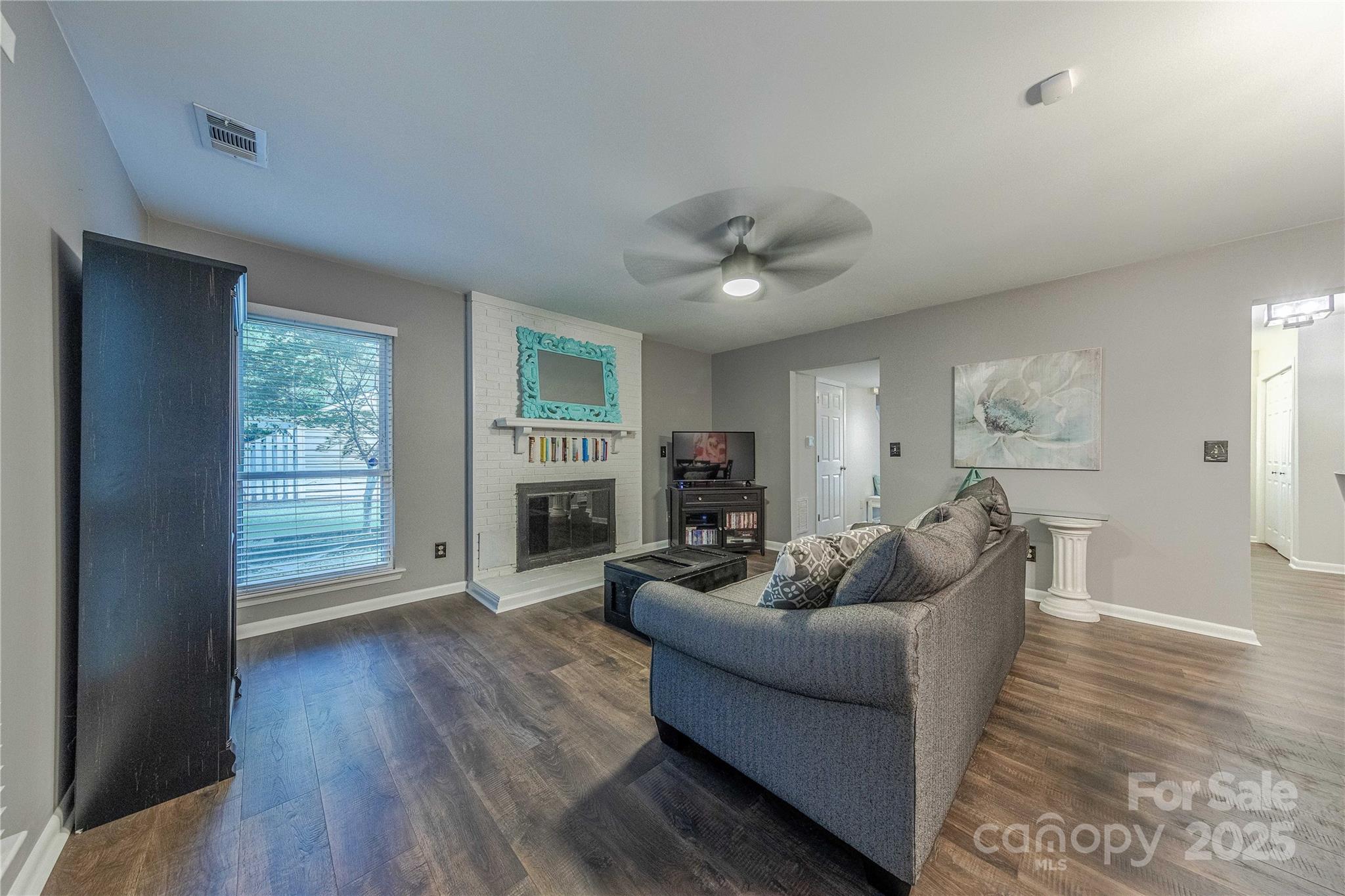 1025 Sardis Cove Drive