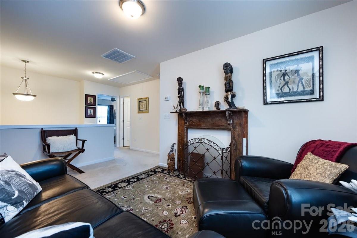 2512 Madeline Meadow Drive