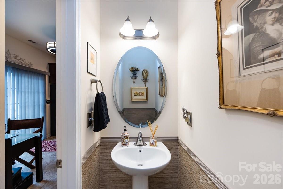 2512 Madeline Meadow Drive