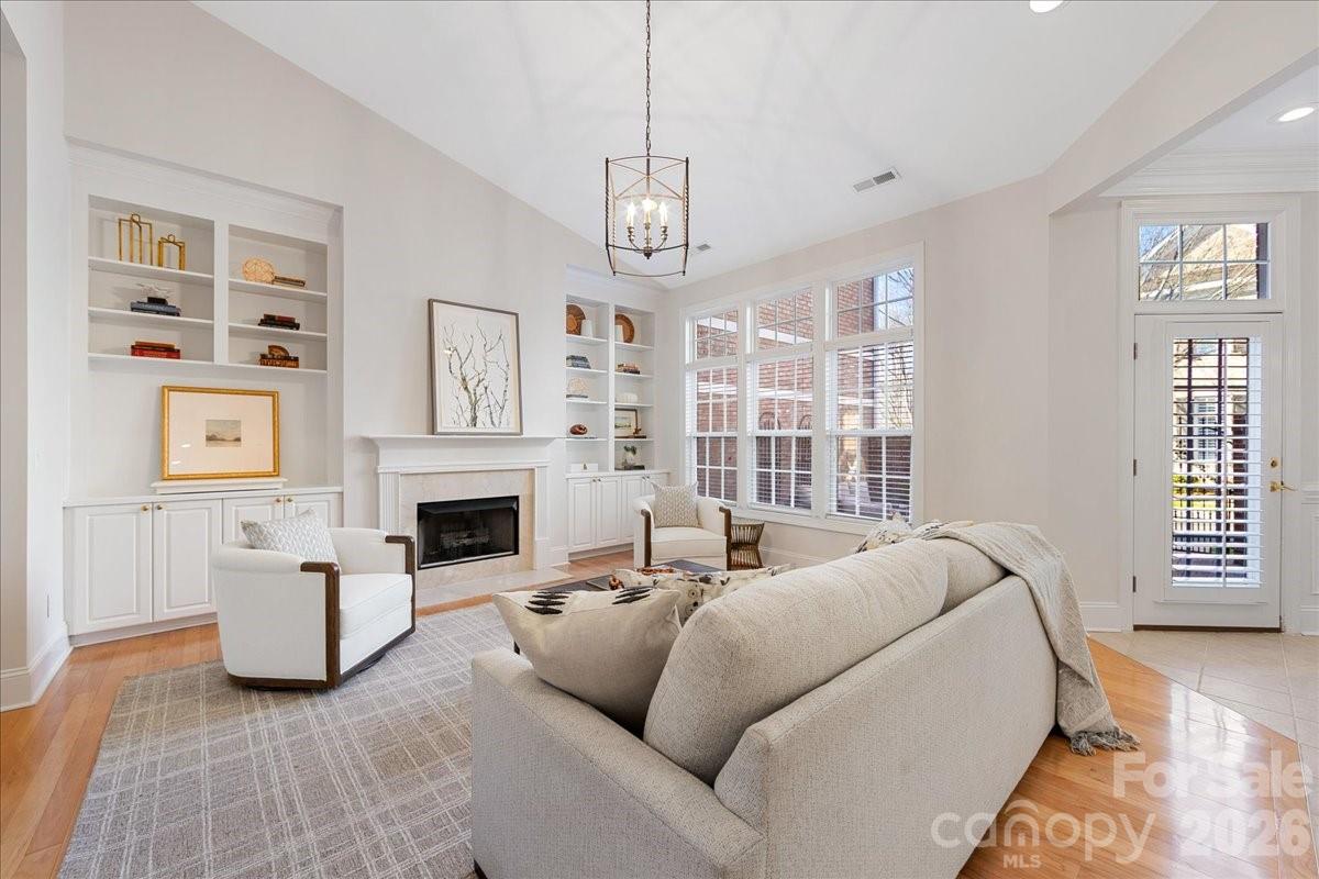 4431 Mottisfont Abbey Lane