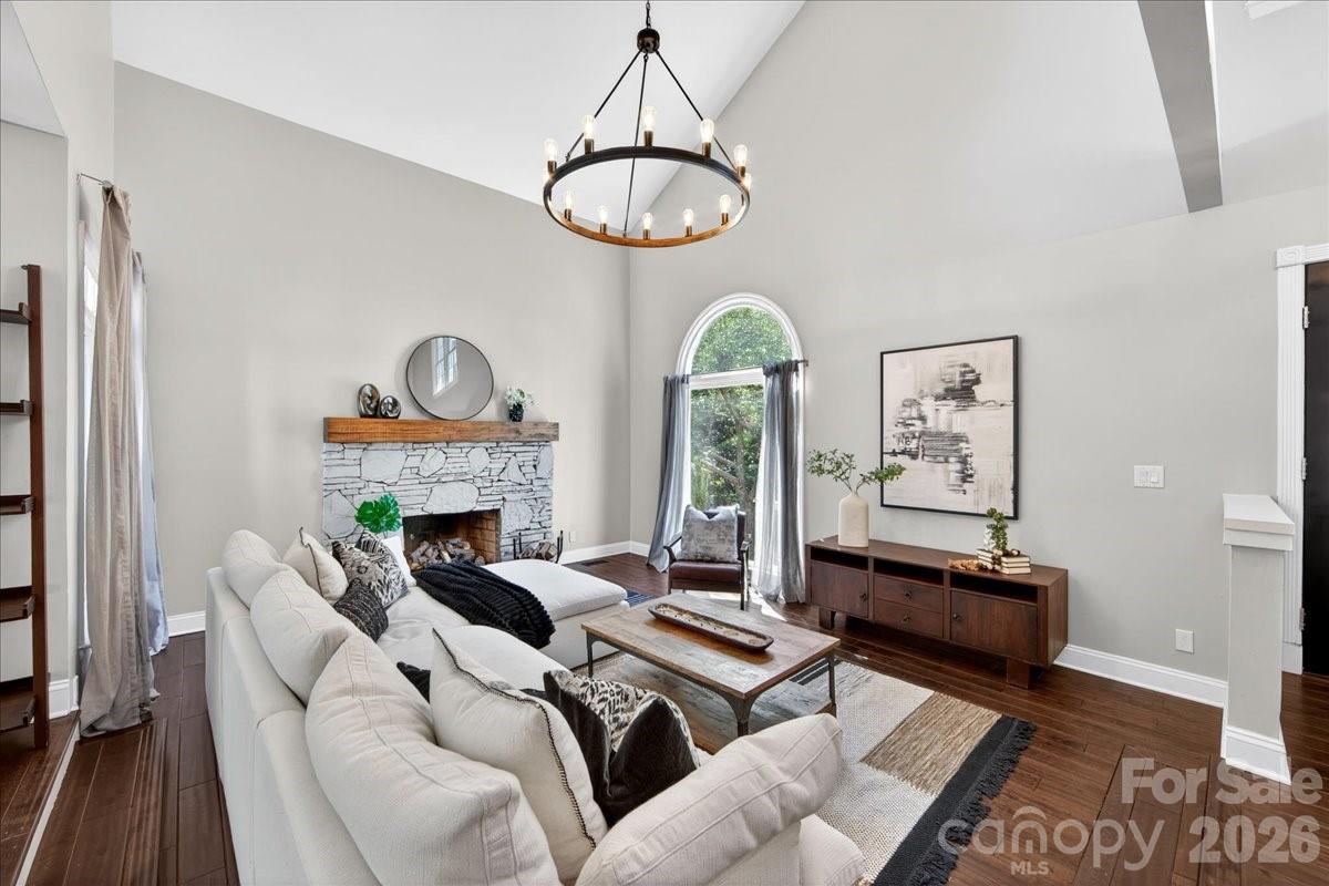 4612 Quail Canyon Drive