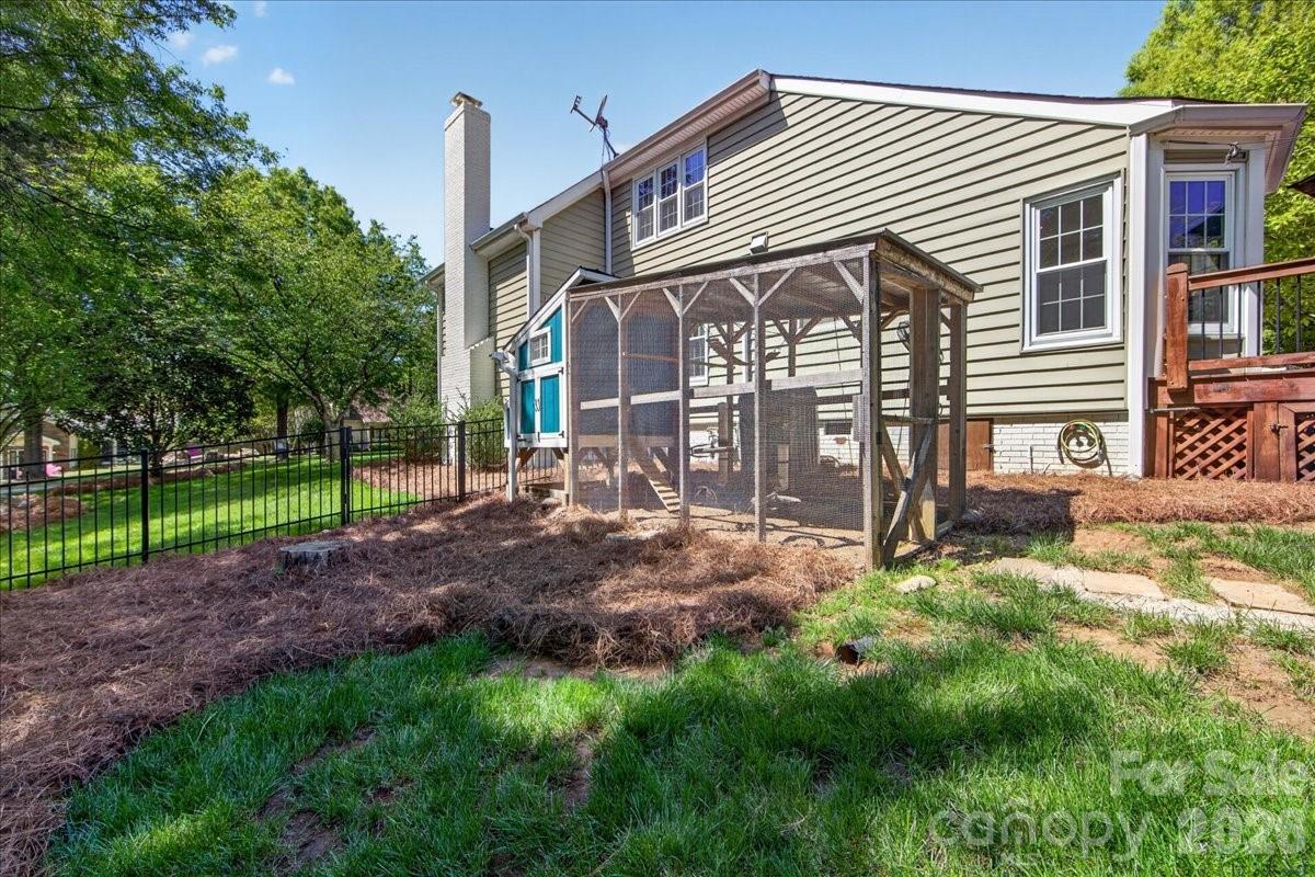 4612 Quail Canyon Drive