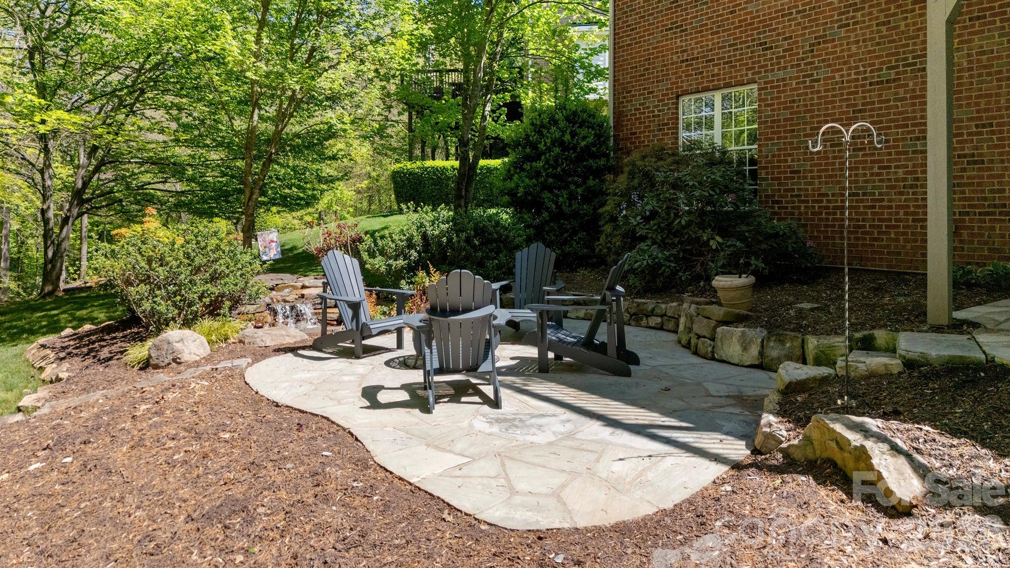 9024 Arrington Manor Place